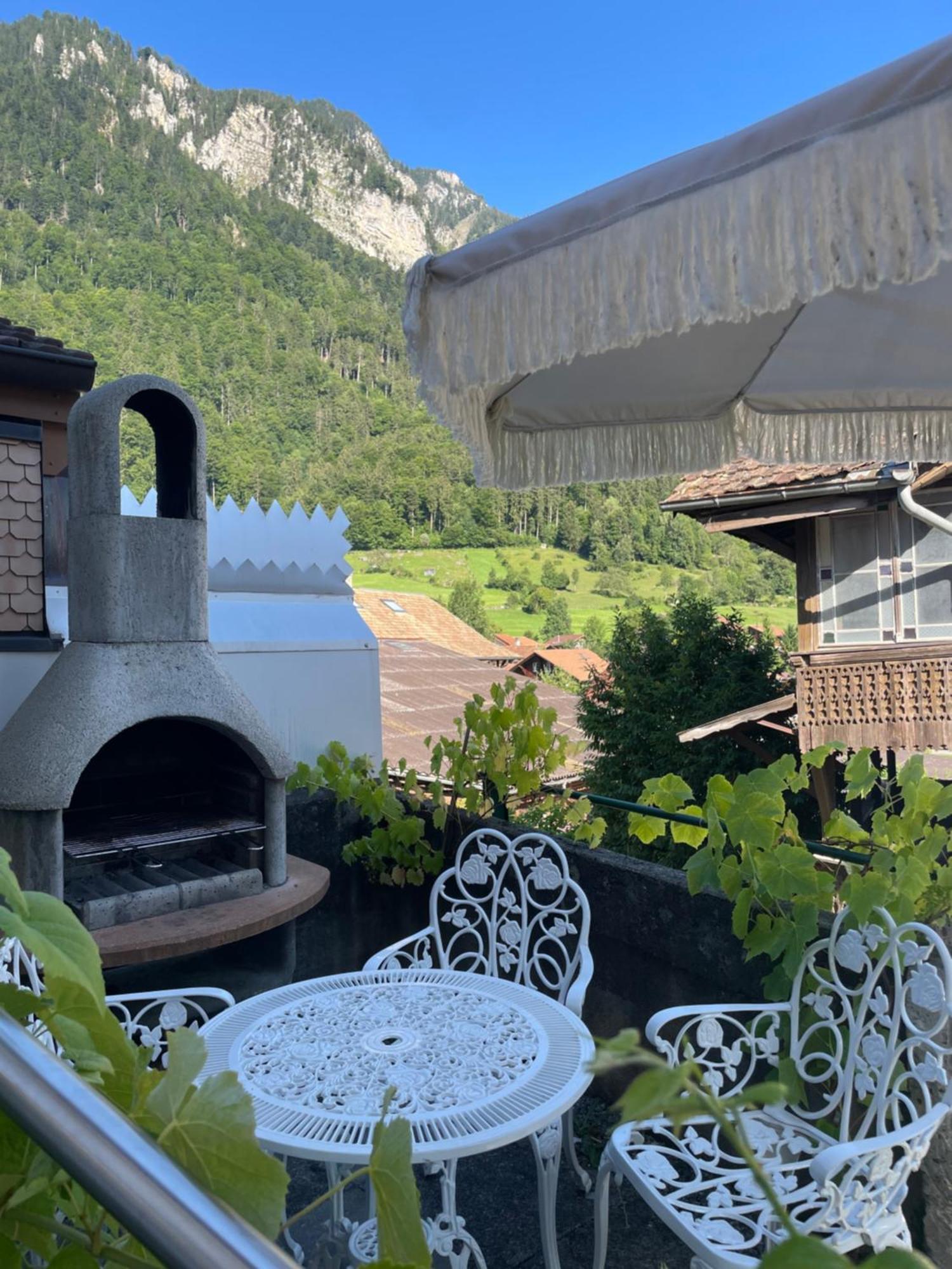 Studio In Alps By Apartments Capricorn Gsteigwiler Exterior foto